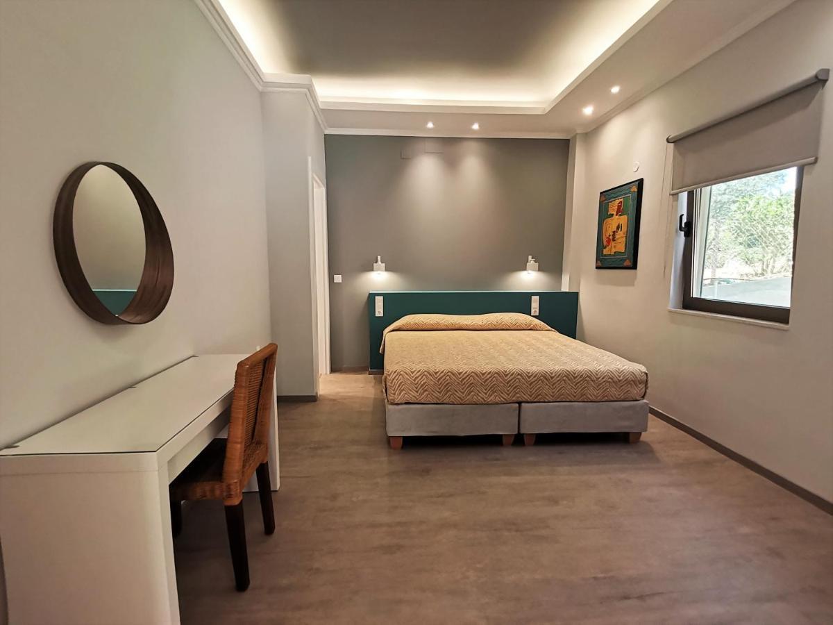 Helion Apartments กูเวีย ภายนอก รูปภาพ