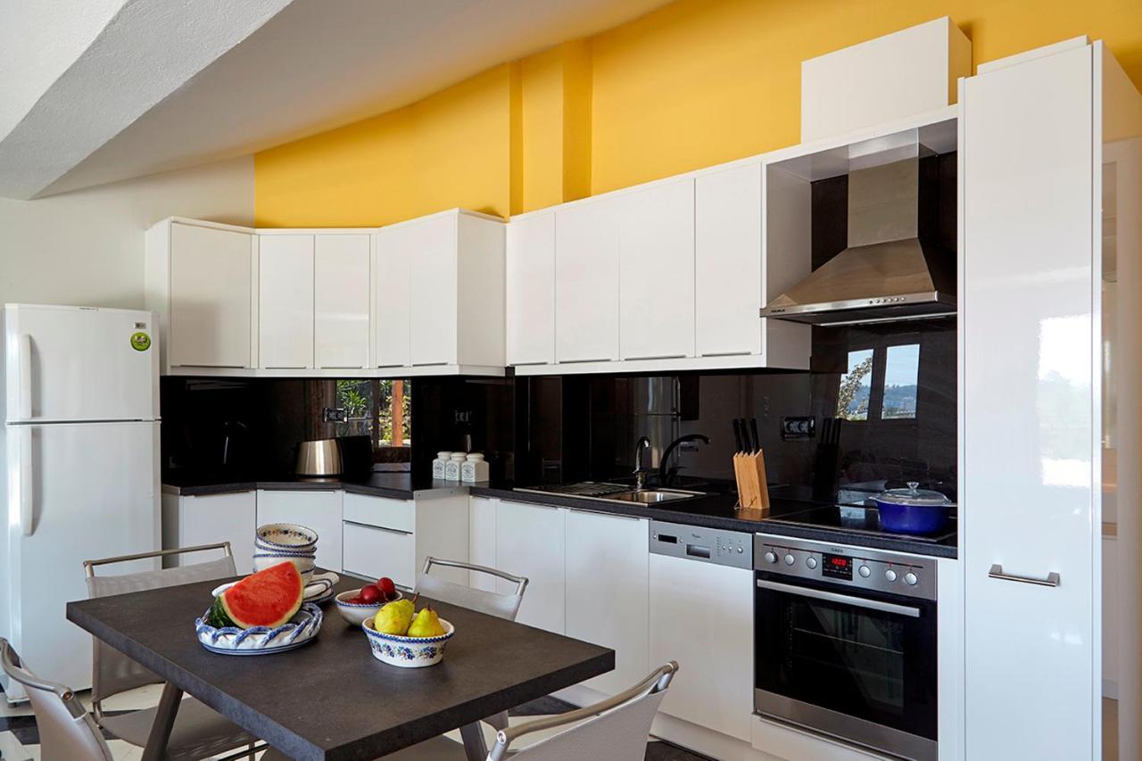 Helion Apartments กูเวีย ภายนอก รูปภาพ