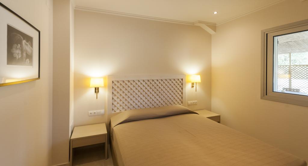 Helion Apartments กูเวีย ภายนอก รูปภาพ